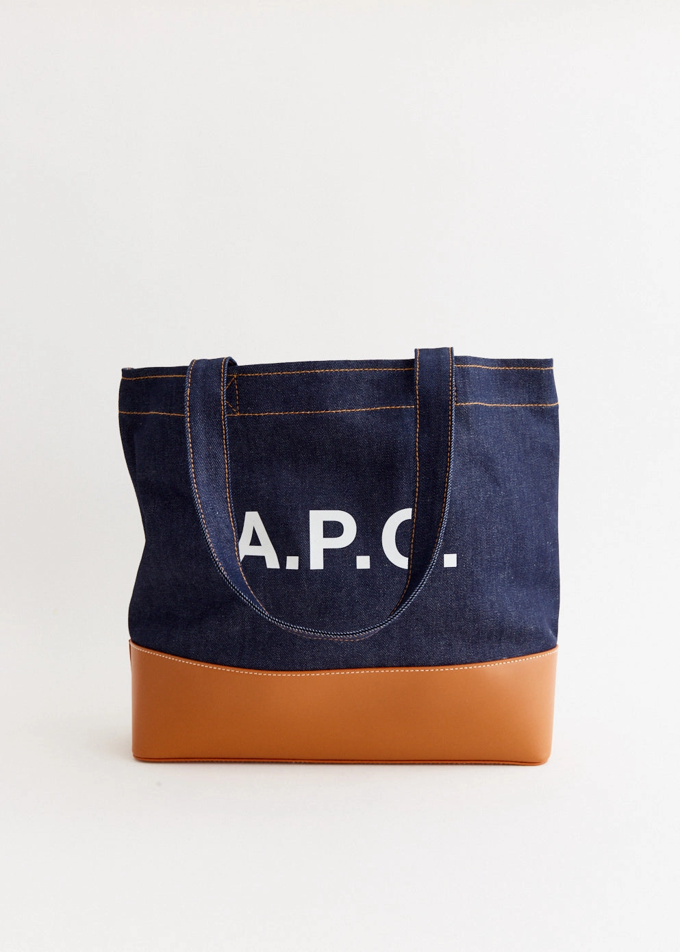 Axel Tote