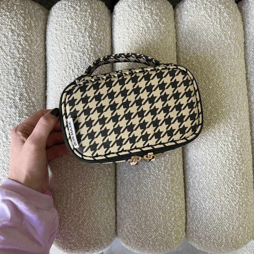 Handy Handle Case -- Black Houndstooth