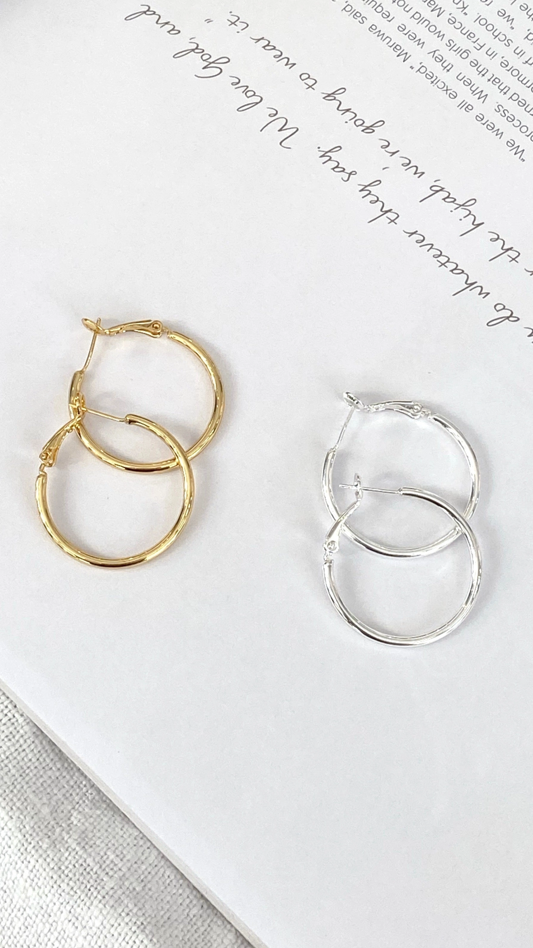 Leni Hoops - Silver