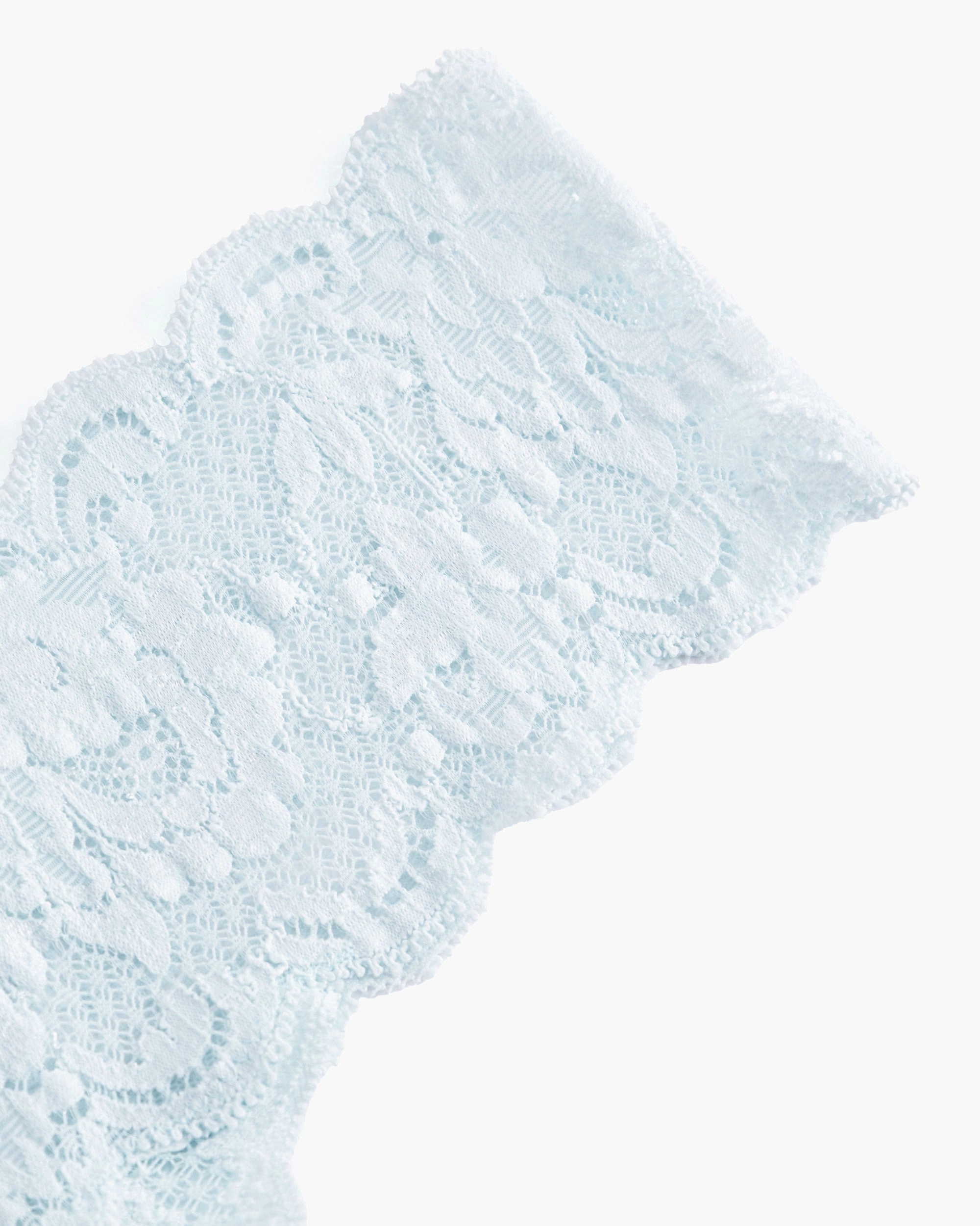 String Taille Basse Cutie